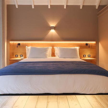 Pearl Beach Hotel 구스타비아 외부 사진