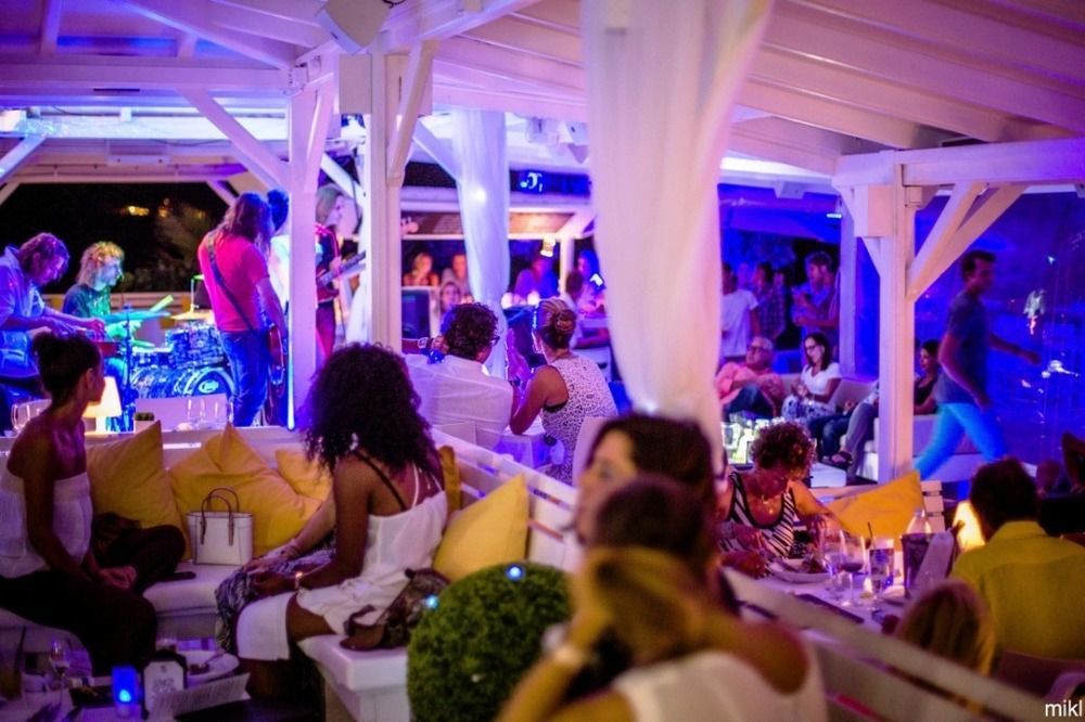 Pearl Beach Hotel 구스타비아 외부 사진