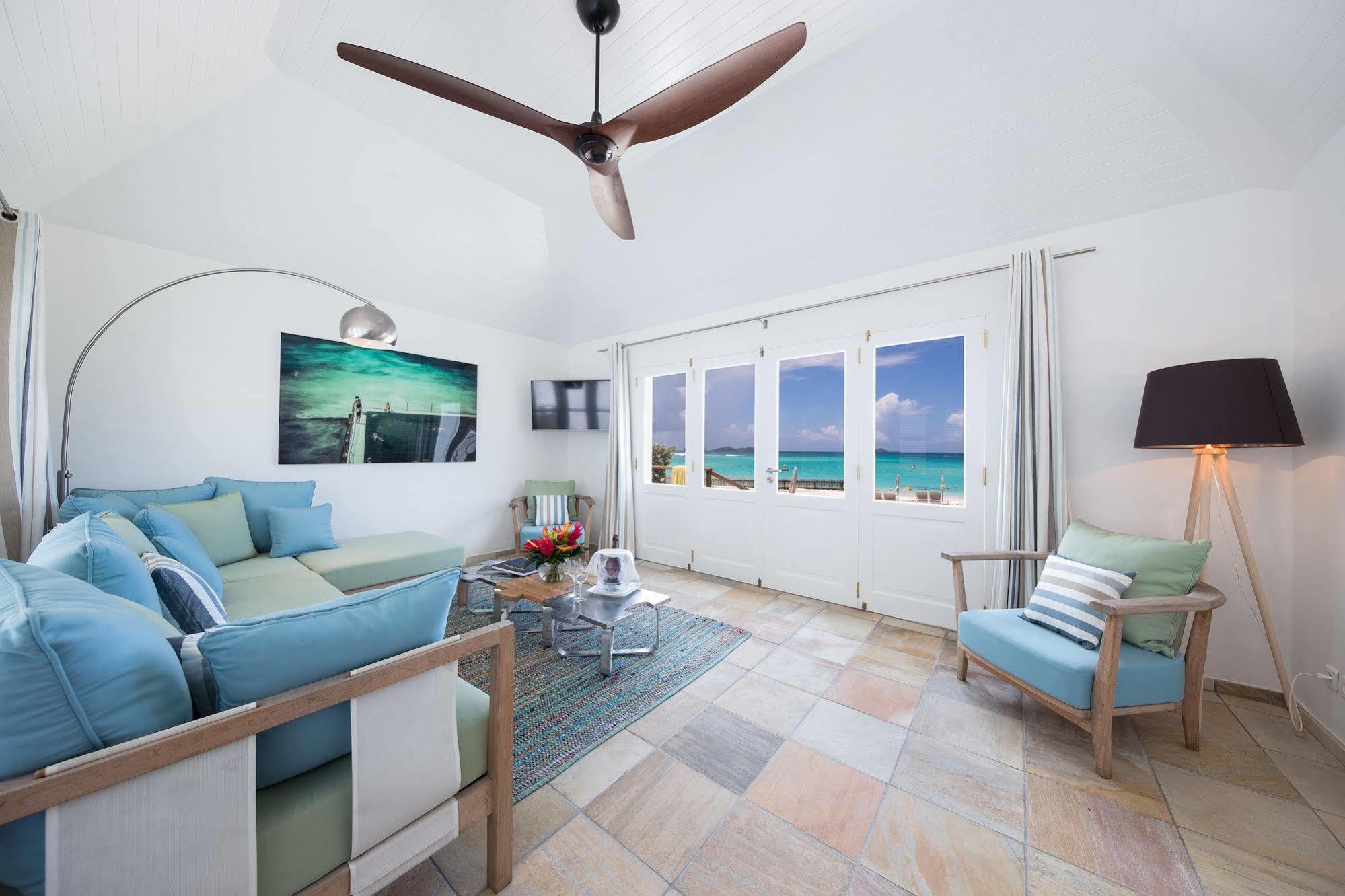 Pearl Beach Hotel 구스타비아 외부 사진